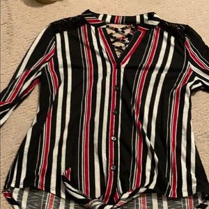 Black, red, & white blouse